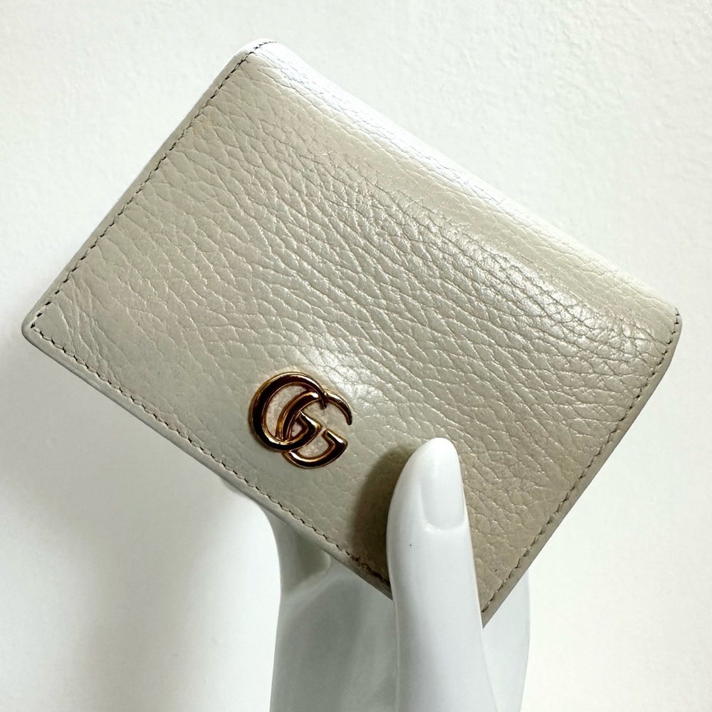 GUCCI GG Marmont Card Case Wallet - Beige